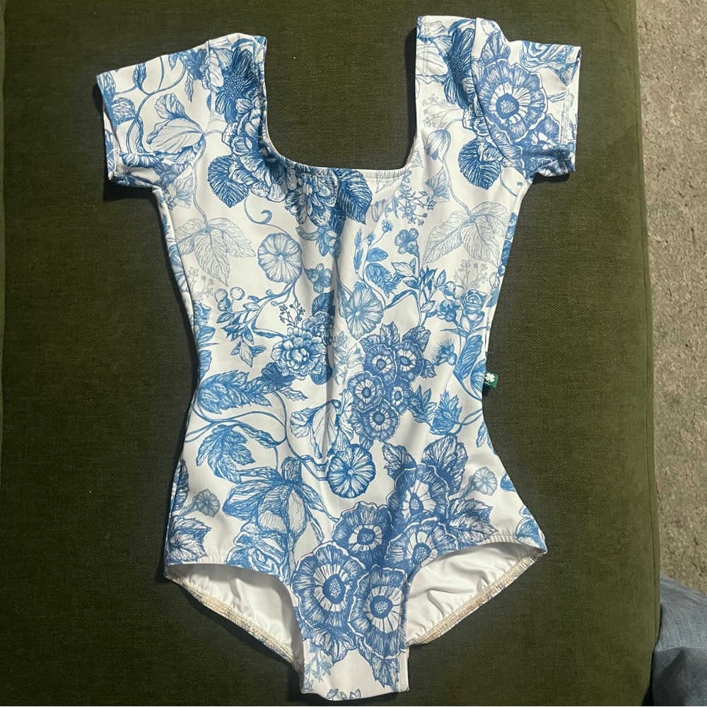 Luckyleo Glide Leotard